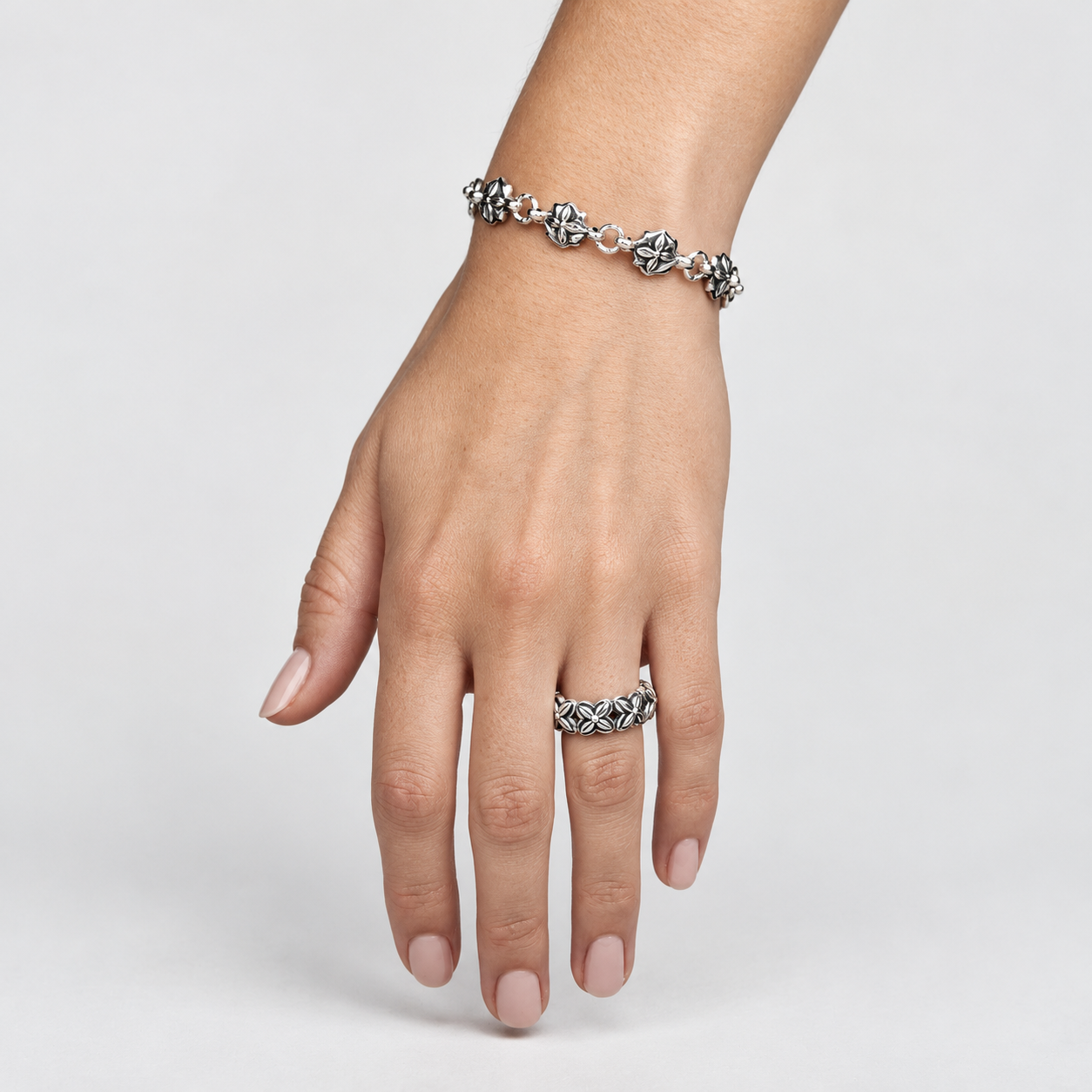 Bloodline Design Womens Rings Antique Floral Eternity Band