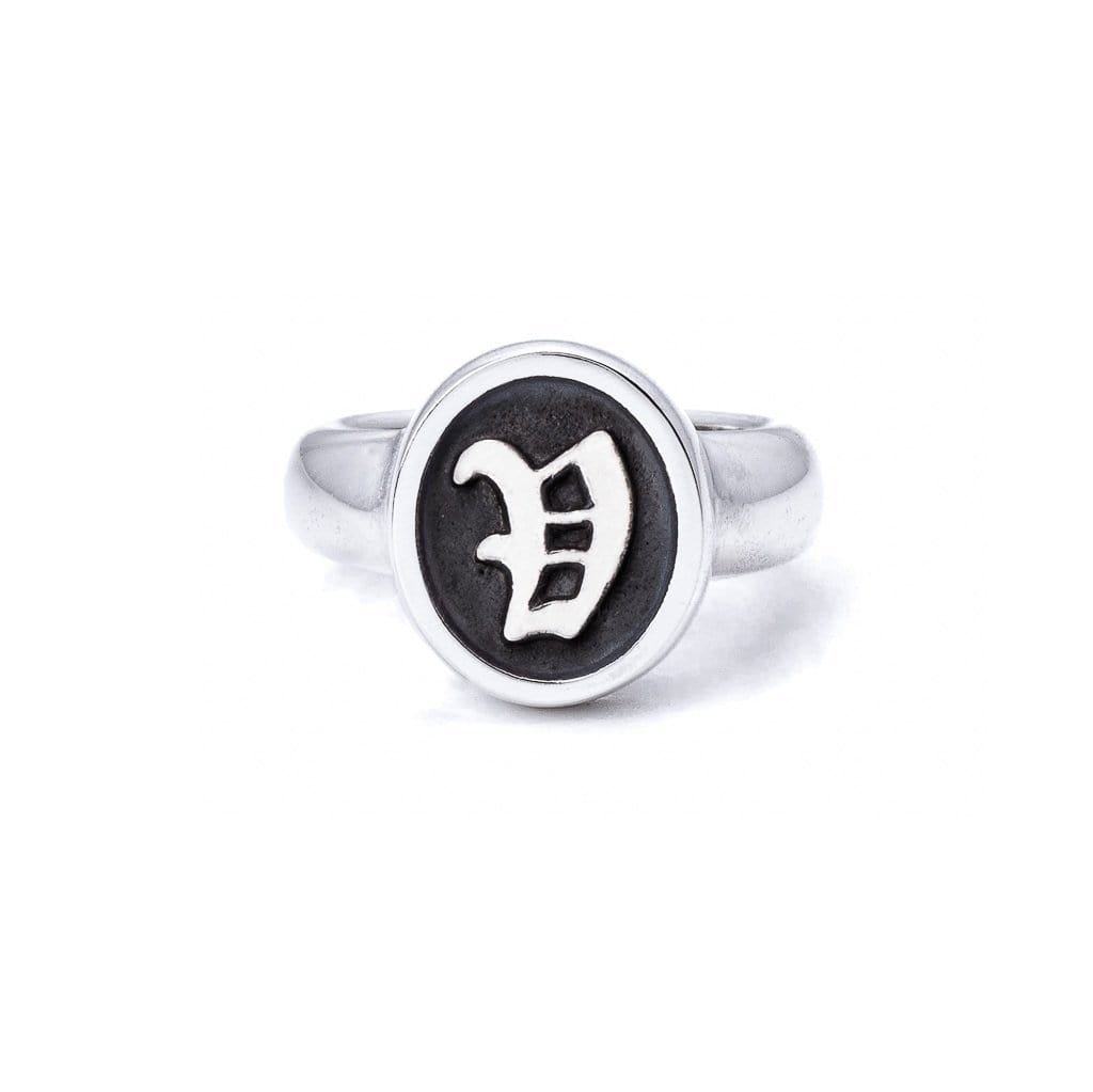Bloodline Design Personalized - Hidden V / 8 The Classic Signet Ring Sz. 8-10